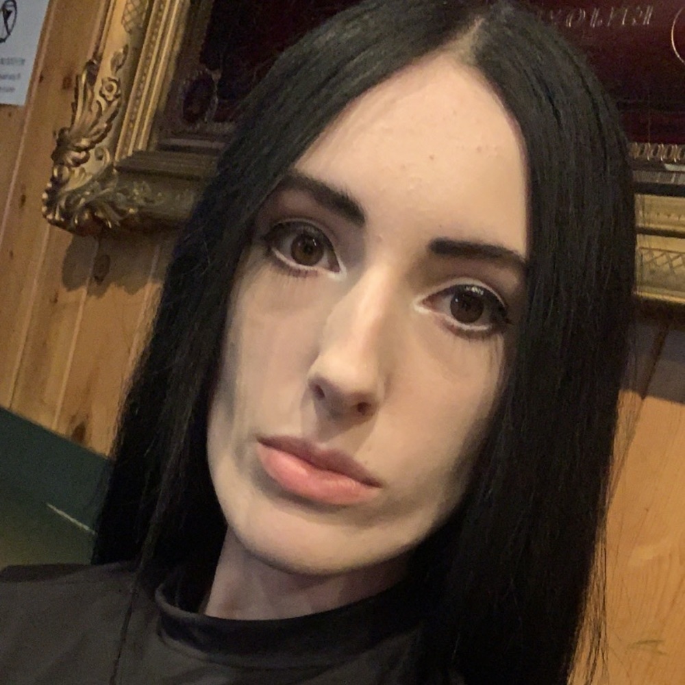 Meet your Posher, Destiny